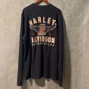 Harley-Davidson Henley Knit Shirt w/back logo patch (NWT) - size Medium